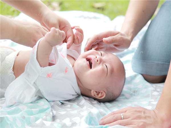 怀孕孩子畸形的原因有什么胎儿畸形的高危人群有哪些,代生医院