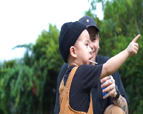 不知道移植后塞药的药渣要不要抠出来看这？一般多少钱！